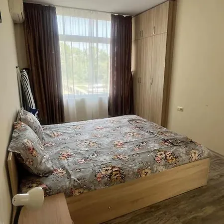 двустаен с басейн глобал Apartment *